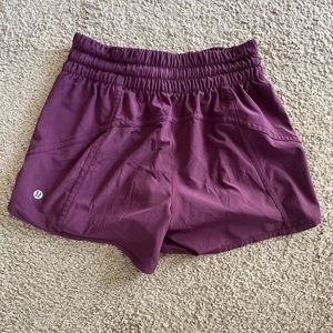Lululemon tracker low rise 3.5” short